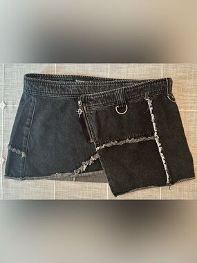 Darker Waves Mini Skirt Womens XXL Black Denim Asymmetrical Frayed DRing Grunge